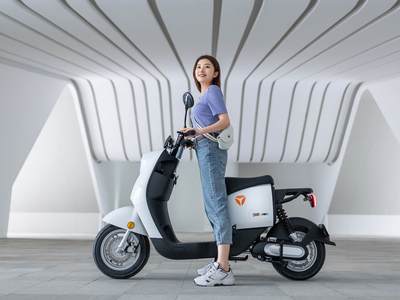冠能Li DM6-汽车级质保 跑得更远