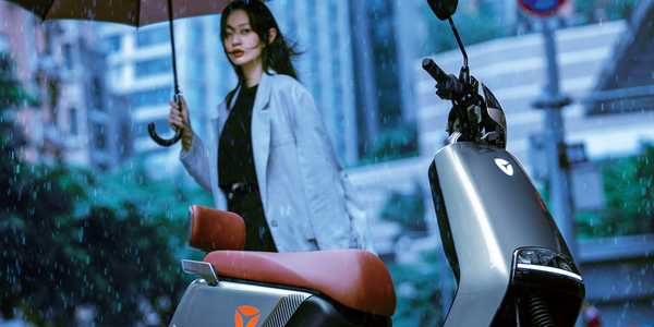 雅迪电动车-更高端的电动车