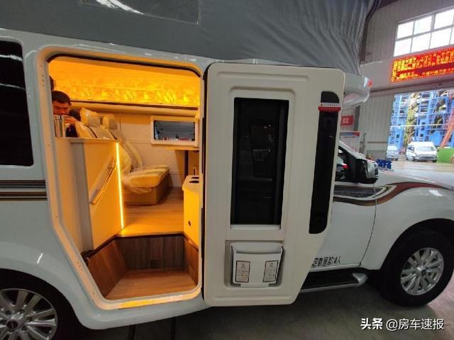 新款齐星五十铃单排越野房车,全铝轻量化车身,内饰精致又实用